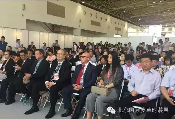 2016北京國際皮草時(shí)裝展盛大起航 精彩絕倫(圖4)